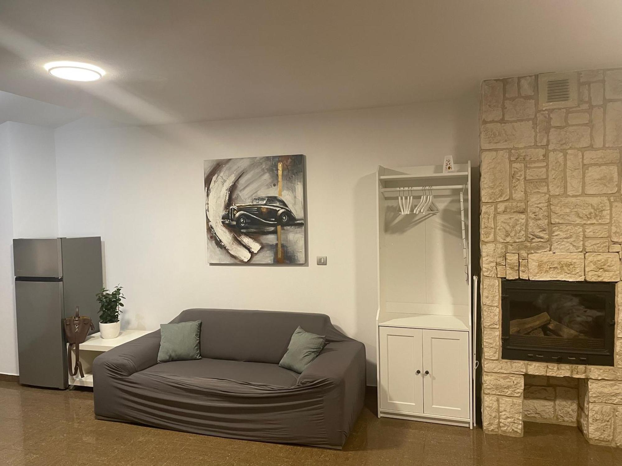 Need Apartment